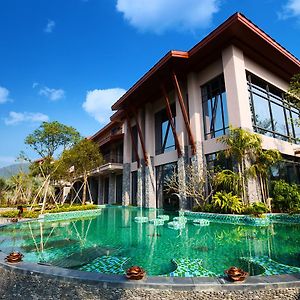 Dusit Devarana Hot Springs & Spa